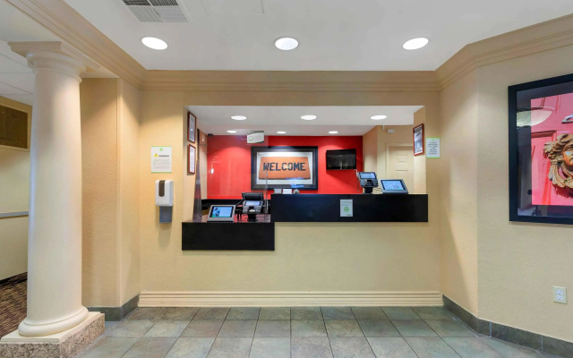 photo 2 of Extended Stay America Suites Oakland Alameda Airport