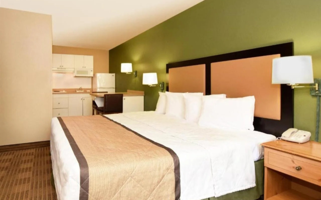 photo 4 of Extended Stay America Suites - Orange County - Brea