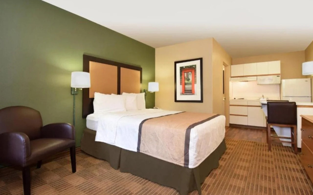 photo 5 of Extended Stay America Suites - Orange County - Brea