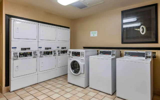 photo 3 of Extended Stay America Orlando Altamonte Springs