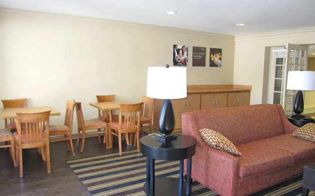 photo 3 of Extended Stay America San Jose Edenvale South