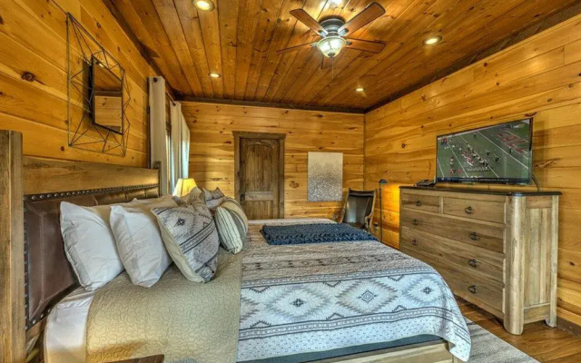 photo 5 of EZ Come EZ Geaux by Escape to Blue Ridge