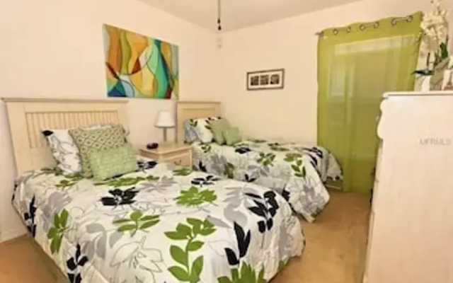 photo 2 of Fabulous 3 bed South Facing Pool and Great Privacy - 480