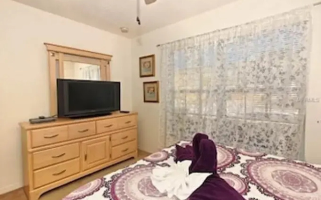 photo 4 of Fabulous 3 bed South Facing Pool and Great Privacy - 480