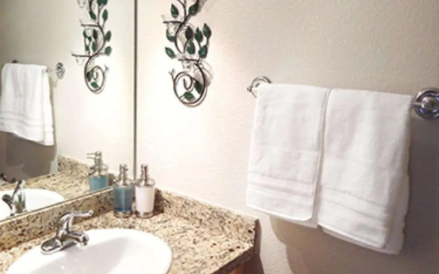 photo 5 of Fabulous Pristine Park Side Townhome
