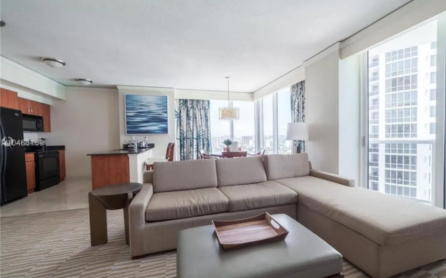 photo 5 of Fabulous Waterfront 2BR 2BA Trump Tower Apartment 6 Guests