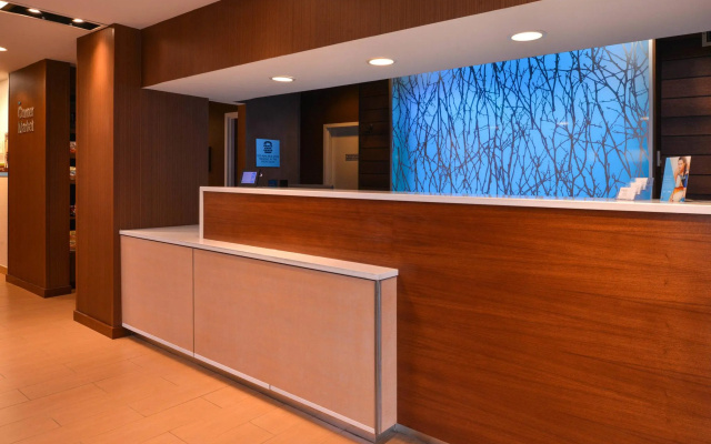 photo 2 of Fairfield Inn & Suites St. Louis St. Charles