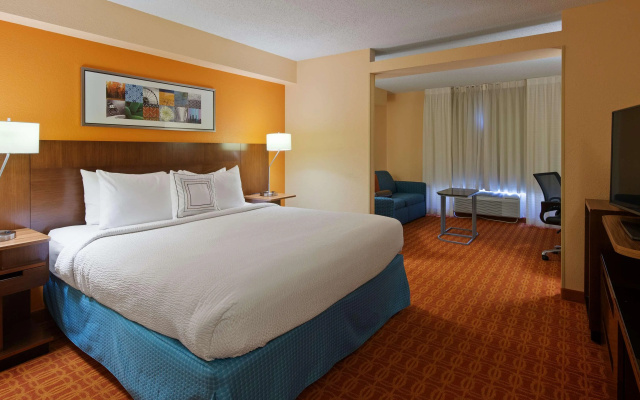 photo 3 of Country Inn & Suites by Radisson, LSU/Medical Corridor