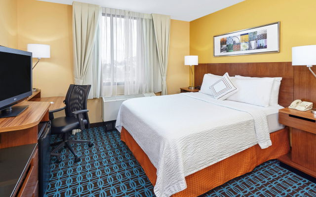photo 4 of Fairfield Inn & Suites by Marriott Lombard