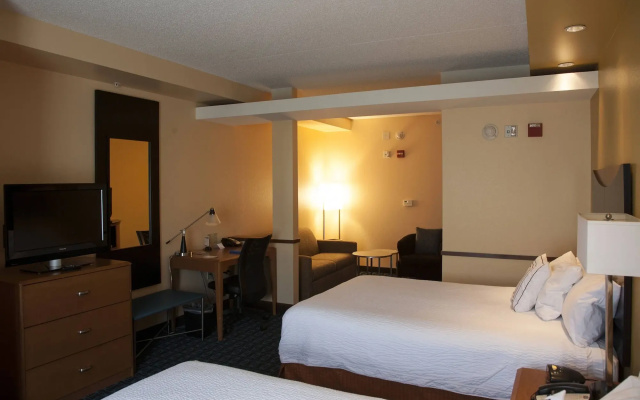 photo 4 of Fairfield Inn & Suites by Marriott Bedford