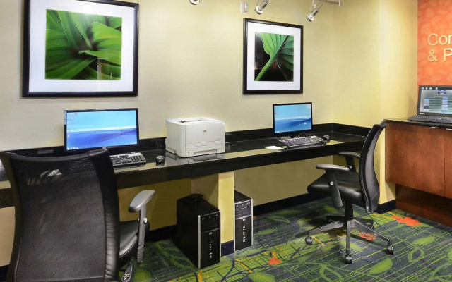 photo 4 of Fairfield Inn & Suites by Marriott Charlottesville North