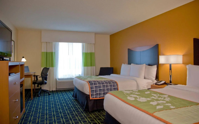 photo 4 of Fairfield Inn & Suites by Marriott Commerce