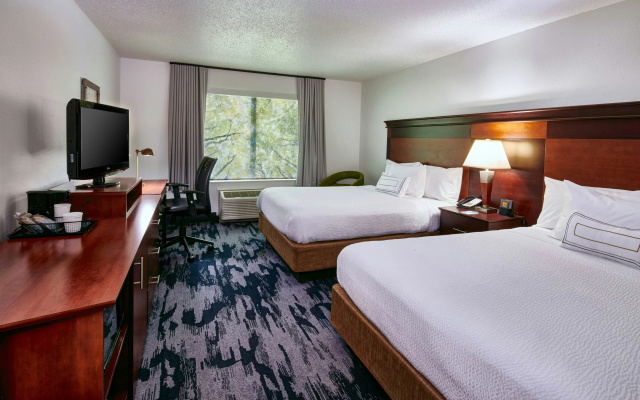 photo 4 of Fairfield Inn & Suites by Marriott Detroit Livonia