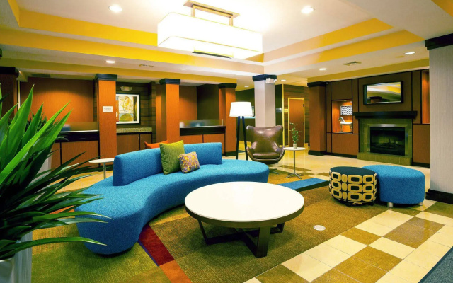 photo 2 of Fairfield Inn & Suites by Marriott Edison-South Plainfield