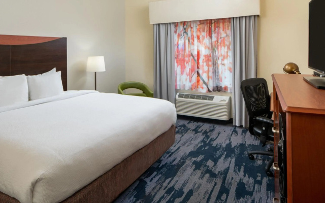 photo 5 of Fairfield Inn & Suites by Marriott Gulfport