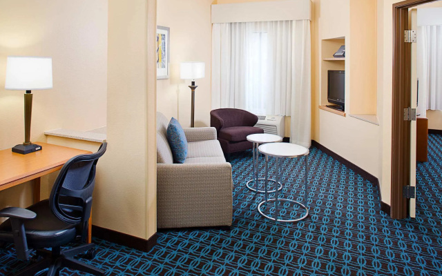 photo 4 of Fairfield Inn & Suites by Marriott Lafayette South