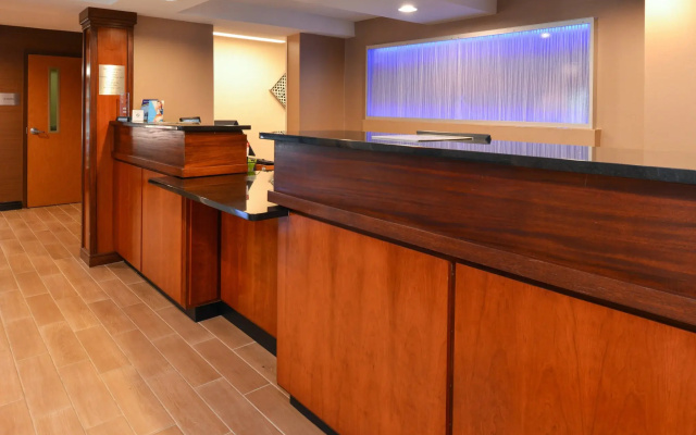 photo 2 of Fairfield by Marriott Inn & Suites Georgetown Lexington