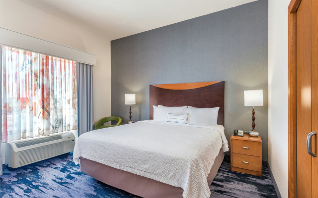 photo 3 of Fairfield Inn & Suites by Marriott Madison East