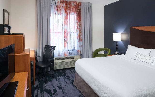 photo 4 of Fairfield Inn & Suites by Marriott Orlando at SeaWorld