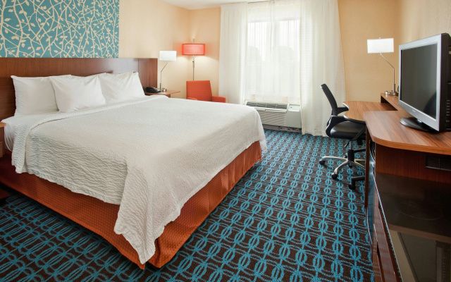 photo 3 of Fairfield Inn & Suites by Marriott San Antonio Market Square