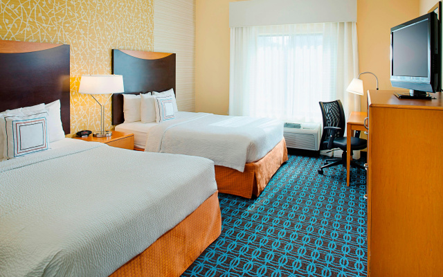 photo 4 of Fairfield Inn & Suites by Marriott San Antonio Seaworld