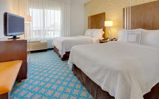 photo 2 of Fairfield Inn & Suites by Marriott San Francisco Airport