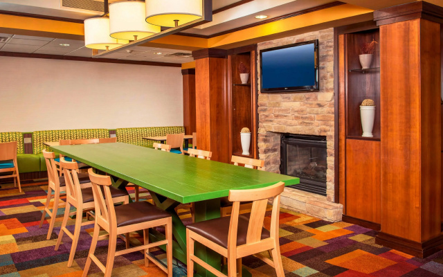 photo 3 of Fairfield Inn & Suites by Marriott Williamsburg