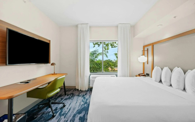 photo 3 of Fairfield Inn & Suites Fort Lauderdale Airport-Cruise Port
