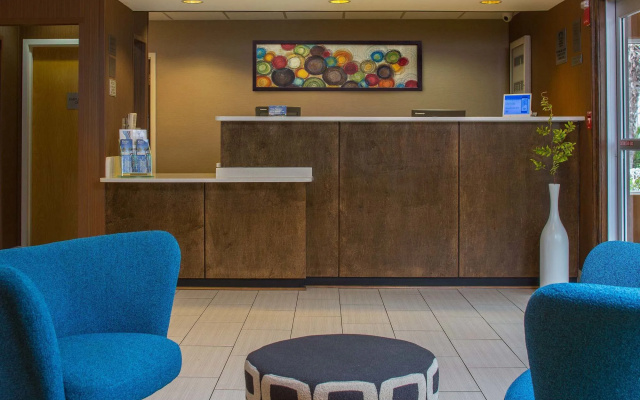 photo 2 of City Express By Marriott Lafayette