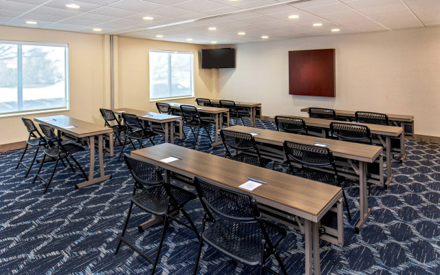 photo 5 of Fairfield Inn & Suites by Marriott Lancaster