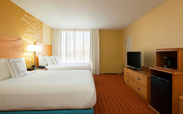 photo 3 of Fairfield Inn & Suites by Marriott Louisville Downtown