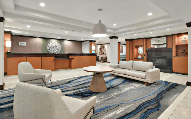 photo 2 of Fairfield Inn & Suites Marietta