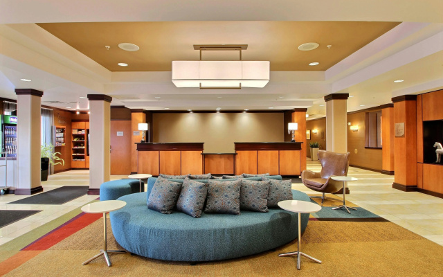 photo 4 of Fairfield Inn & Suites by Marriott Milwaukee Airport