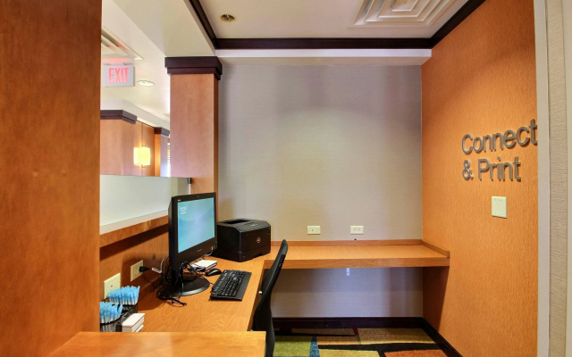 photo 5 of Fairfield Inn & Suites by Marriott Milwaukee Airport