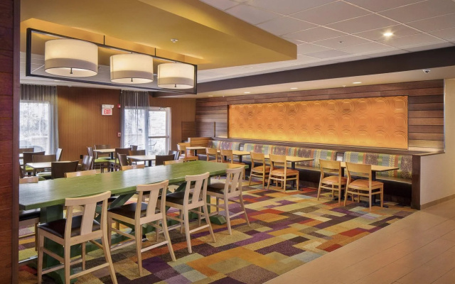 photo 5 of Fairfield Inn & Suites Monaca