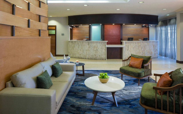 photo 2 of Fairfield Inn & Suites Orlando Lake Buena Vista