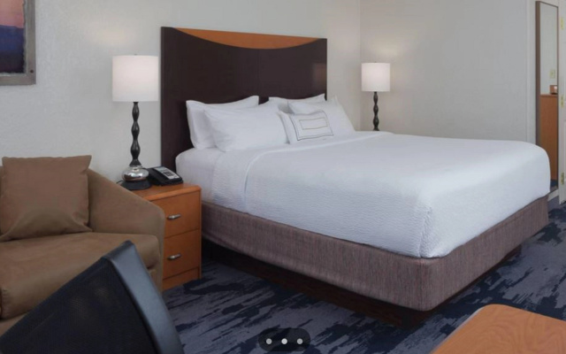 photo 3 of Fairfield Inn & Suites Orlando Lake Buena Vista