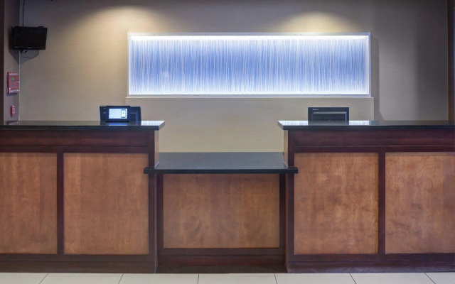 photo 3 of Fairfield Inn & Suites Phoenix Chandler / Fashion Center