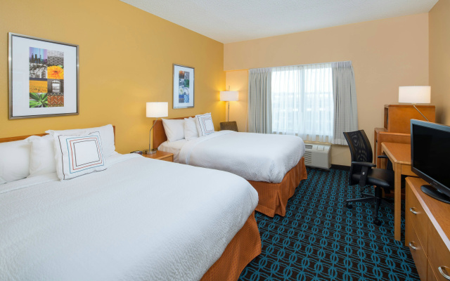 photo 3 of Fairfield Inn & Suites San Antonio Airport/North Star Mall