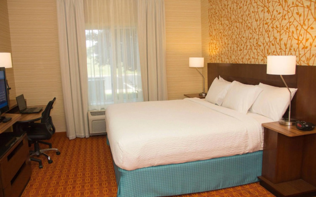 photo 5 of Comfort Inn & Suites