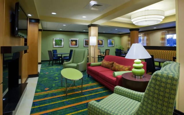 photo 3 of Fairfield Inn & Suites Albany