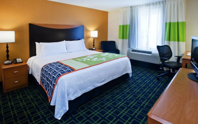 photo 4 of Fairfield Inn & Suites Albany