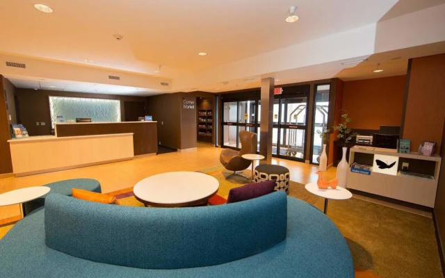 photo 2 of Fairfield Inn & Suites Burlington