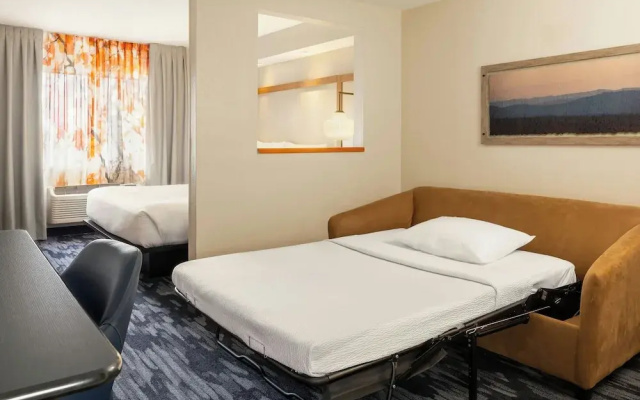 photo 2 of Fairfield Inn and Suites by Marriott St. Paul/Roseville