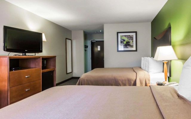 photo 4 of Quality Inn & Suites Birmingham - Highway 280
