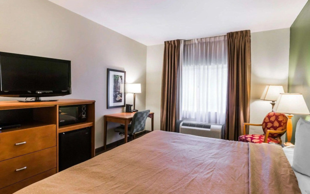 photo 5 of Quality Inn & Suites Birmingham - Highway 280