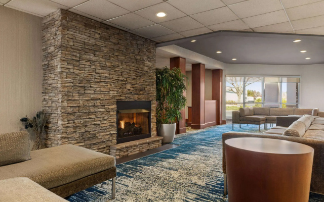 photo 2 of Wingate by Wyndham Fletcher at Asheville Airport