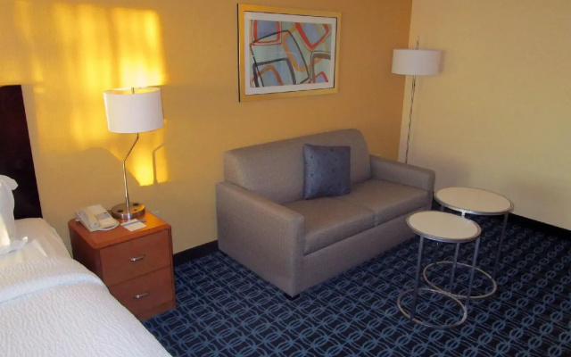 photo 4 of Fairfield Inn & Suites by Marriott Denver Tech Center/South