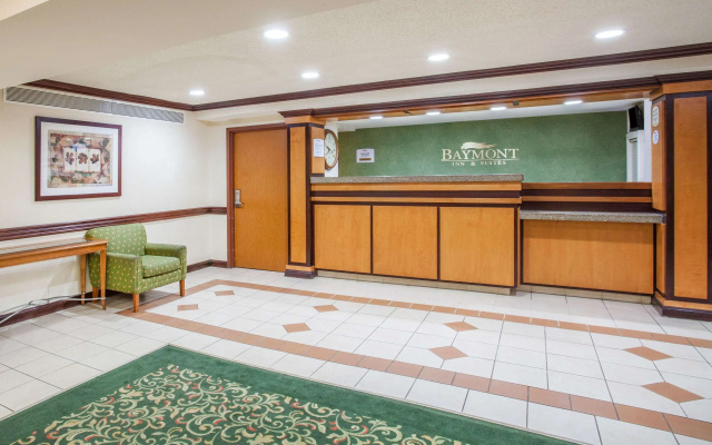 photo 2 of Baymont by Wyndham Madison Heights Detroit Area
