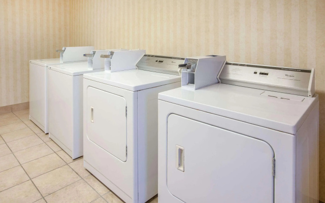 photo 5 of Americas Best Value Inn Canton